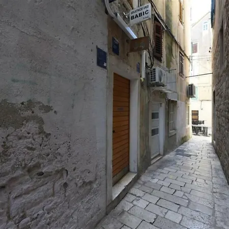 Location & Walk Score 93 With Washing Machine Appartamento *